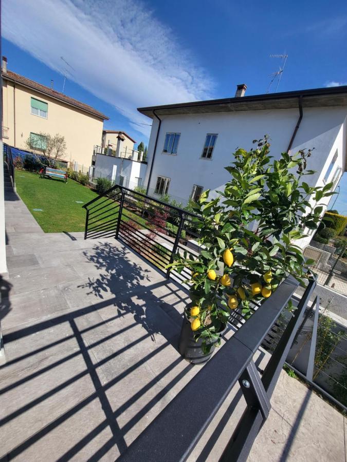 Via Goito 25 & * Peschiera del Garda